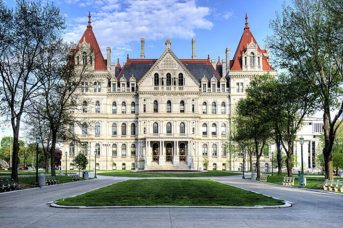 Cheap Places to live in Chicago