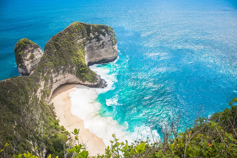 Cheap Beach Places to Travel: 15 Budget-Friendly Destinations