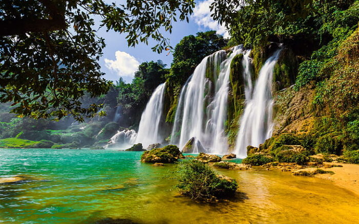 Cheap Romantic Countries to Visit